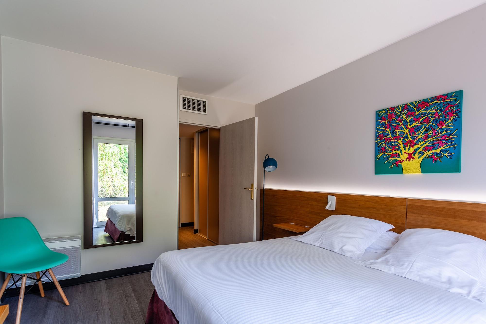 Hotel Full Colors Craponne Εξωτερικό φωτογραφία